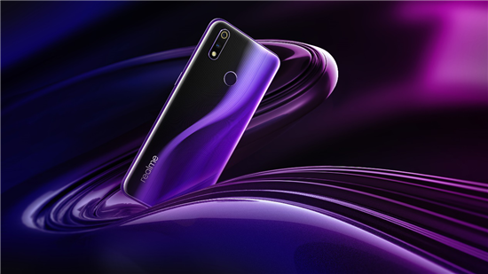 realme X登陸國內(nèi)市場：本真設(shè)計詮釋越級美學