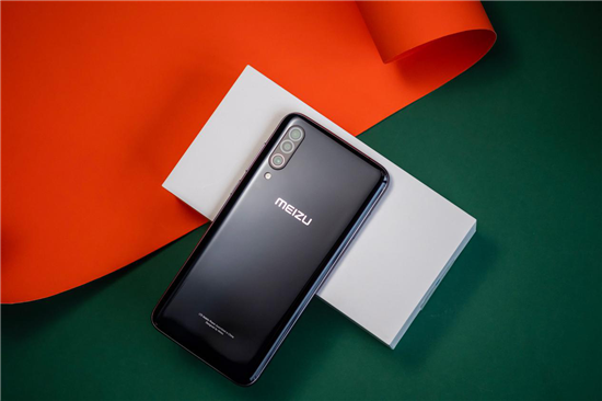 1698元起魅族16Xs正式發(fā)布：極邊全面屏，三攝長(zhǎng)續(xù)航