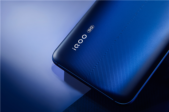 iQOO Pro 5G版快閃行動(dòng)：12期免息分期+碎屏保+閃充套裝