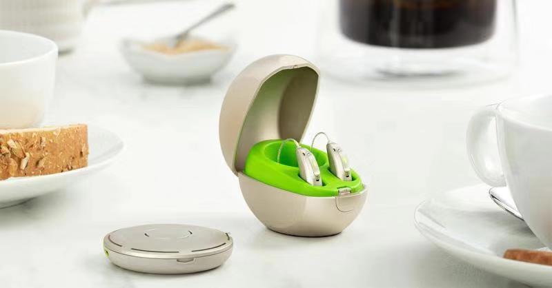 瑞士峰力搭載無線直連技術(shù)助力聽障人士輕松應(yīng)對(duì)聆聽挑戰(zhàn)