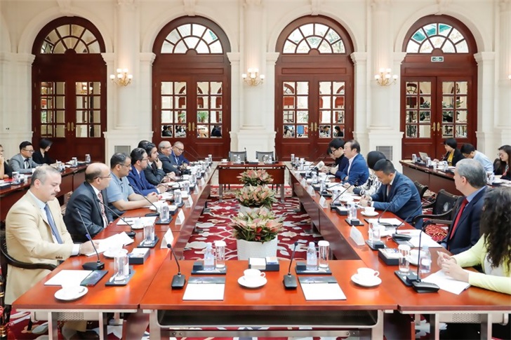 任正非媒體采訪紀要：華為不是什么都行，僅僅是5G比美國強