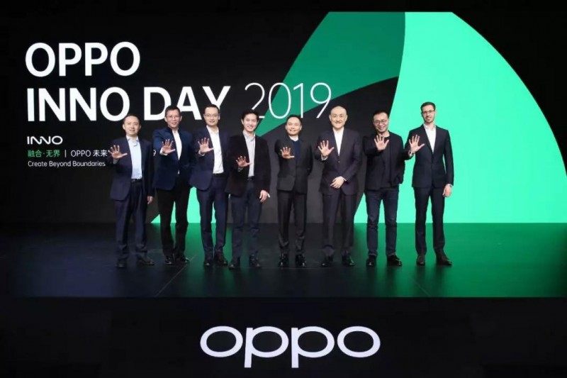 OPPO未來科技大會亮點:屏下攝像頭+500億研發(fā)+智能互融白皮書