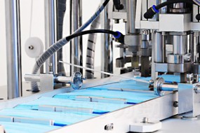 從“瘋狂的口罩”到“瘋狂的口罩機(jī)”，市場(chǎng)價(jià)格漲十倍都有價(jià)無(wú)市