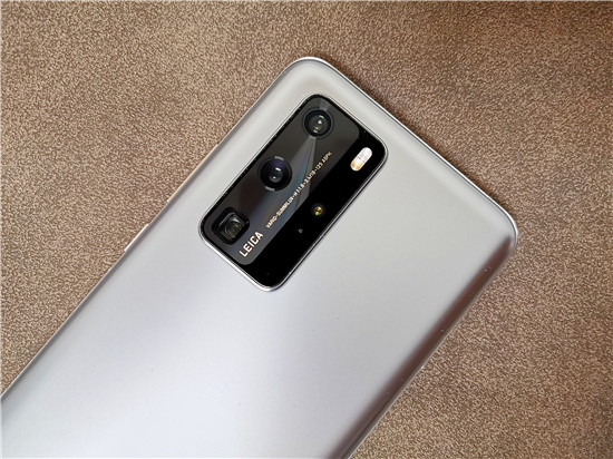 華為P40/P40 Pro圖賞:陶瓷材質(zhì)+90Hz四曲面柔性屏