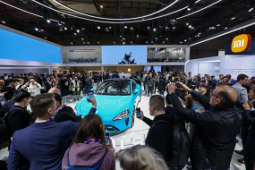 小米SU7登陸巴塞羅那，海外反響頂呱呱