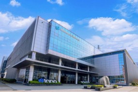 氮化鎵龍頭英諾賽科連虧三年，帶著微逆新故事闖關(guān)港股IPO